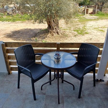 Eleonas Apartment 1, Lygia Лигия Экстерьер фото