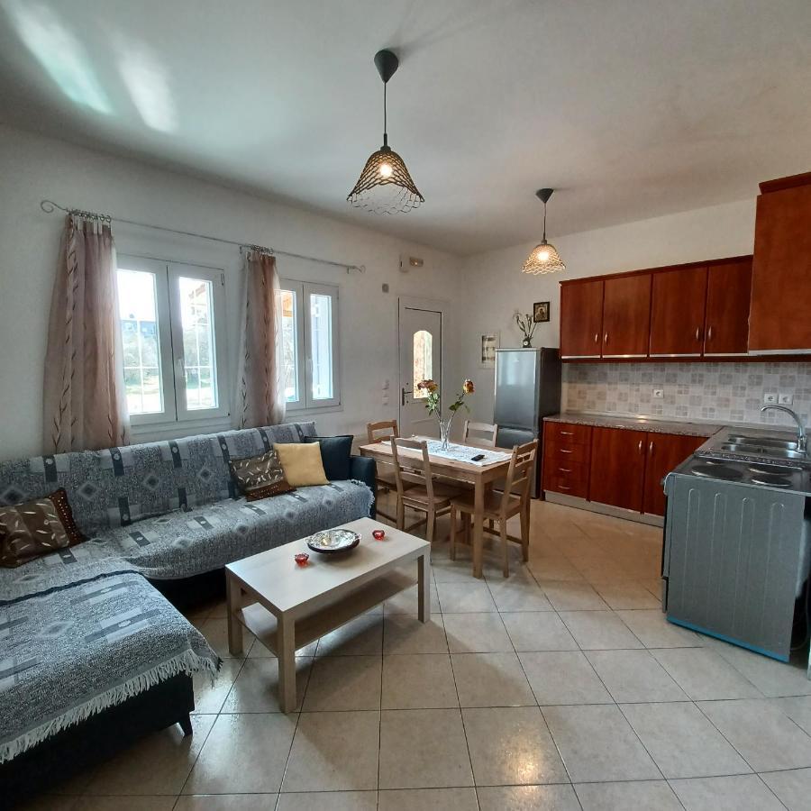 Eleonas Apartment 1, Lygia Лигия Экстерьер фото