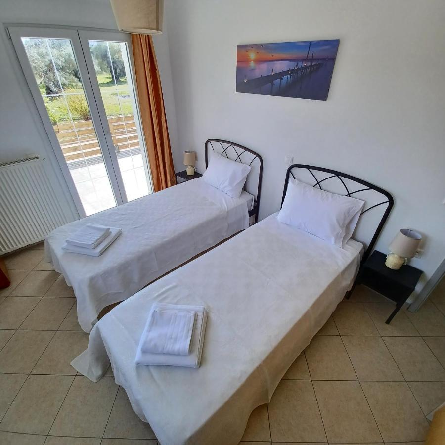Eleonas Apartment 1, Lygia Лигия Экстерьер фото