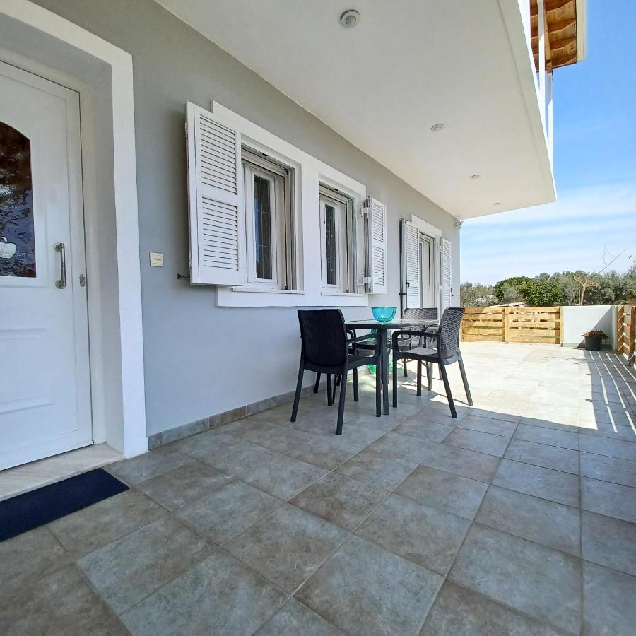 Eleonas Apartment 1, Lygia Лигия Экстерьер фото